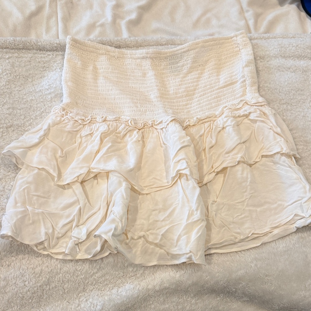 Forever 21 Cream Ruffled Mini Skirt